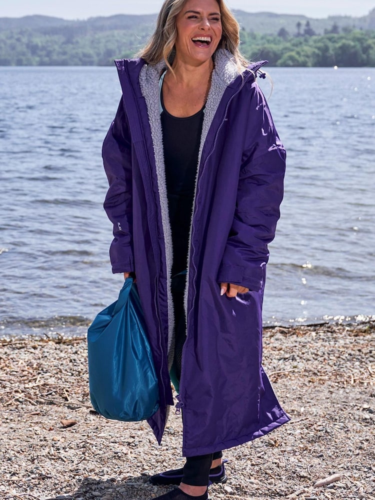 Mountain Warehouse Purple Tidal Womens Waterproof Changing Robe - Image 1 of 6 Mountain Warehouse Purple Tidal Womens Waterproof Changing Robe - Image 1 of 6