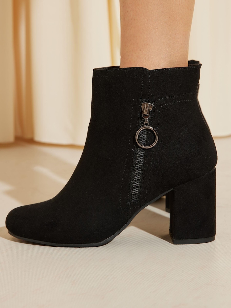 Schwarz - Friends Like These Stiefeletten mit seitlichem Reißverschluss und Blockabsatz - Bild 4 von 4