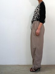 Religion Glitch Pullover mit Rundhalsausschnitt - Bild 5 von 5