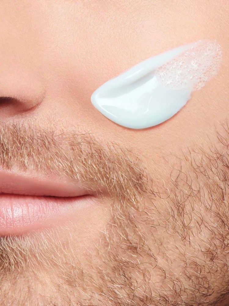 Clarins Men Active Face Wash Foaming Gel 125ml - Image 2 of 5