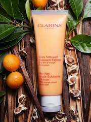 Clarins One-Step Gentle Exfoliating Cleanser 125ml - Image 4 of 5