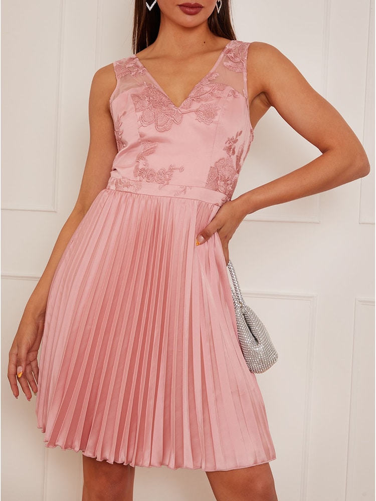 Chi Chi London Pink Embroidered Lace Pleated Midi Dress - Image 5 of 5