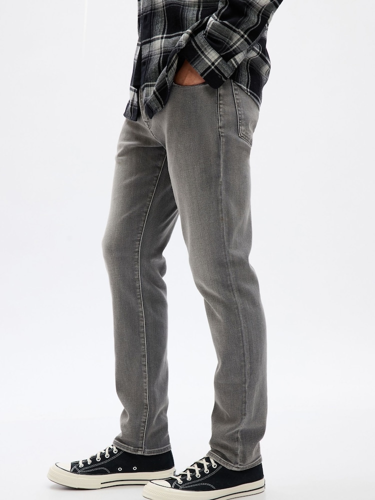 Grijze wassing - Gap - Comfortabele zachte jeans met stretch en slim fit - Image 3 of 4