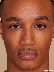 ICONIC London Super Smoother Blurring Skin Tint - Image 4 of 6