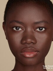 ICONIC London Super Smoother Blurring Skin Tint - Image 3 of 6