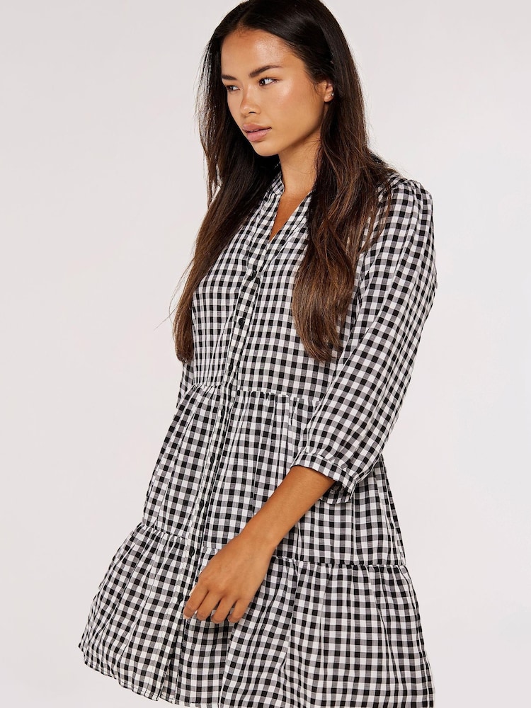 Apricot Black & White Gingham Tiered Skirt 3/4 Sleeve Dress - Image 4 of 4