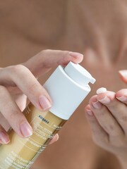 Korres White Pine MenoReverse Restorative Overnight Facial Cream - Image 3 of 4