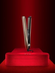 ghd Gold Limited Edition - Hair Straightener in Champagne Gold - Image 5 of 5