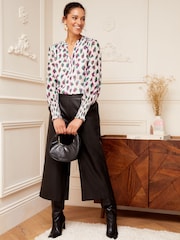 Love & Roses Ivory White Metallic Animal Sheer V Neck Long Sleeve Over The Head Blouse - Image 4 of 4
