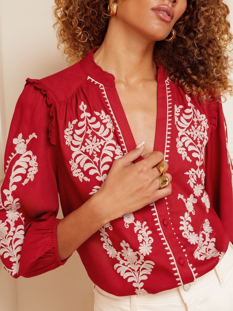 Love & Roses Red Ruffle V Neck Contrast Broderie Button Up 3/4 Sleeve Blouse - Image 2 of 4