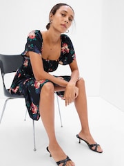 Gap Black Floral Smocked Square Neck Short Sleeve Midi Dress - Image 1 of 5