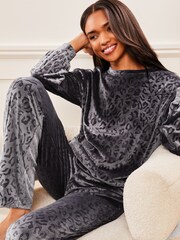 Lipsy Grey Velour Wide Leg Pyjama Set - Image 4 of 4