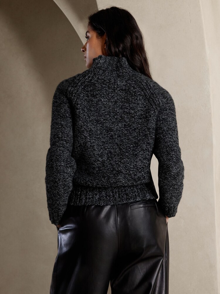 Banana Republic Grey Arran Cable Jumper - Image 2 of 4