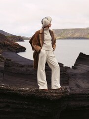 Banana Republic White Arran Cable Jumper - Image 2 of 2