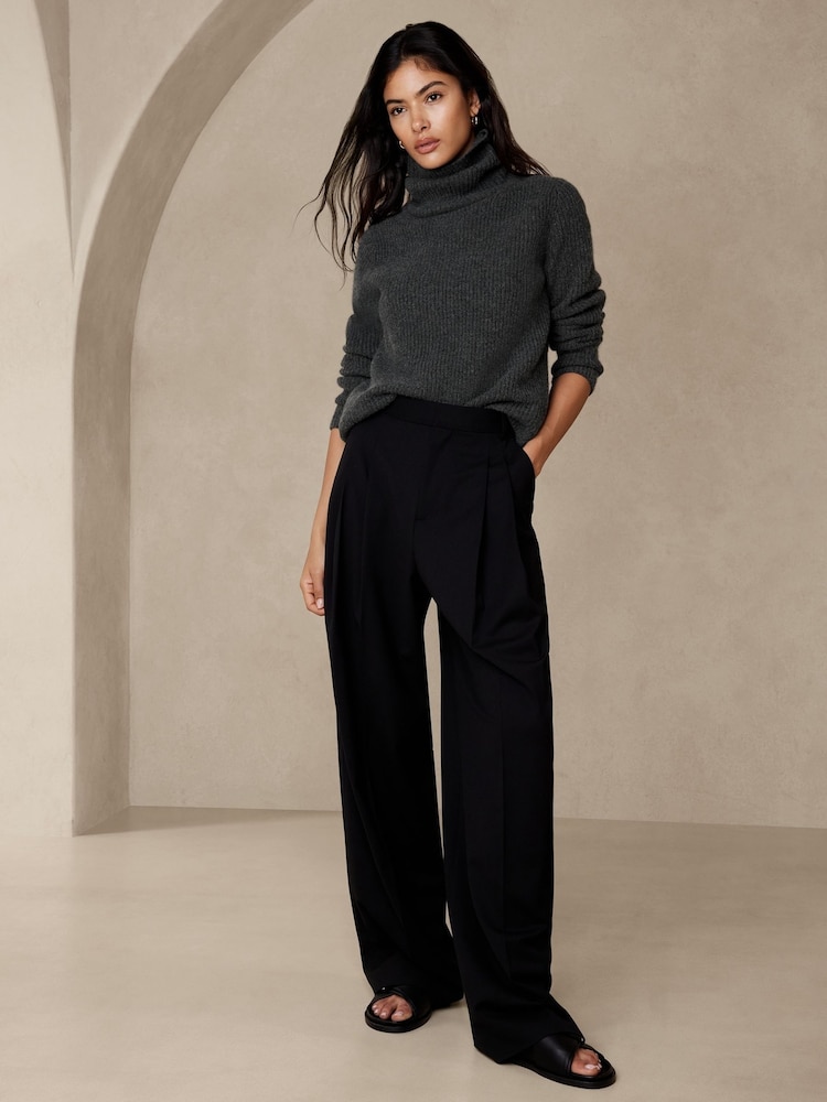 Banana Republic Grey Chiara Cashmere Turtleneck Jumper - Image 1 of 4 Banana Republic Grey Chiara Cashmere Turtleneck Jumper - Image 1 of 4