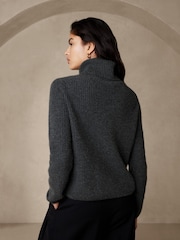 Banana Republic Grey Chiara Cashmere Turtleneck Jumper - Image 2 of 4