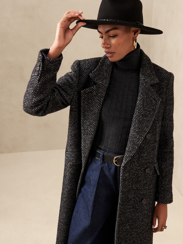 Banana Republic Black Lucci Merino Turtleneck Jumper - Image 1 of 4