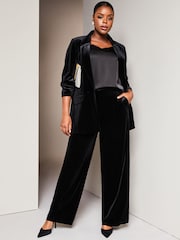 Lipsy Black Velvet Curve Relaxed Longline Tailored Blazer - Image 3 of 4