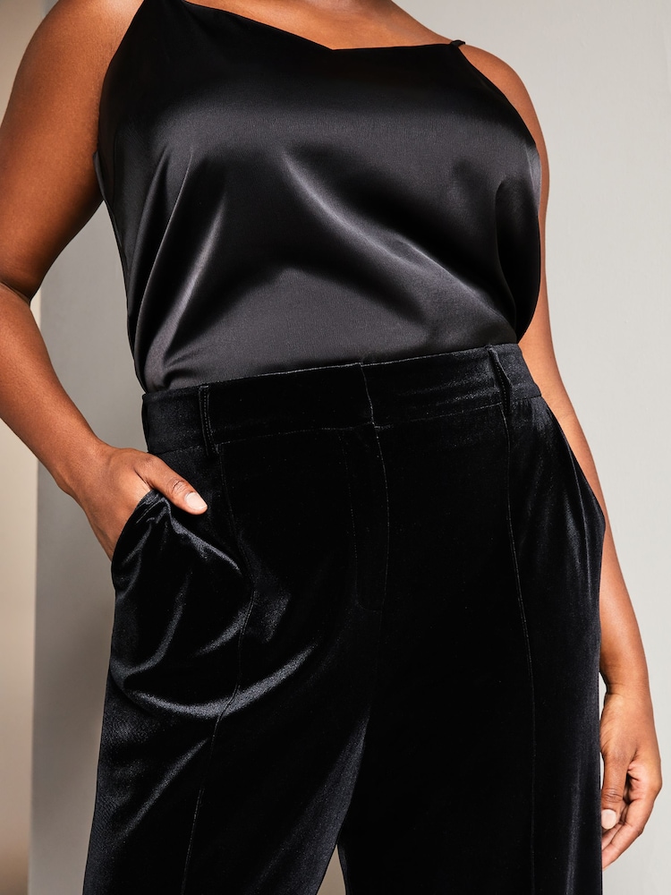 Lipsy Black Curve Velvet High Waisted Tailored Suit Trousers - Image 4 of 4