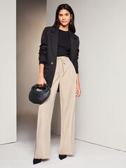 Lipsy Cream Wide Leg Pocket Detail Jogger - Image 3 of 4