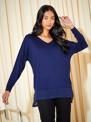 Marineblau/blau - Friends Like These Tunika-Top aus weichem Jersey mit Chiffon-Saum und V-Ausschnitt - Bild 1 von 4