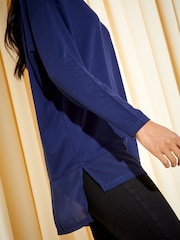 Marineblau/blau - Friends Like These Tunika-Top aus weichem Jersey mit Chiffon-Saum und V-Ausschnitt - Bild 3 von 4