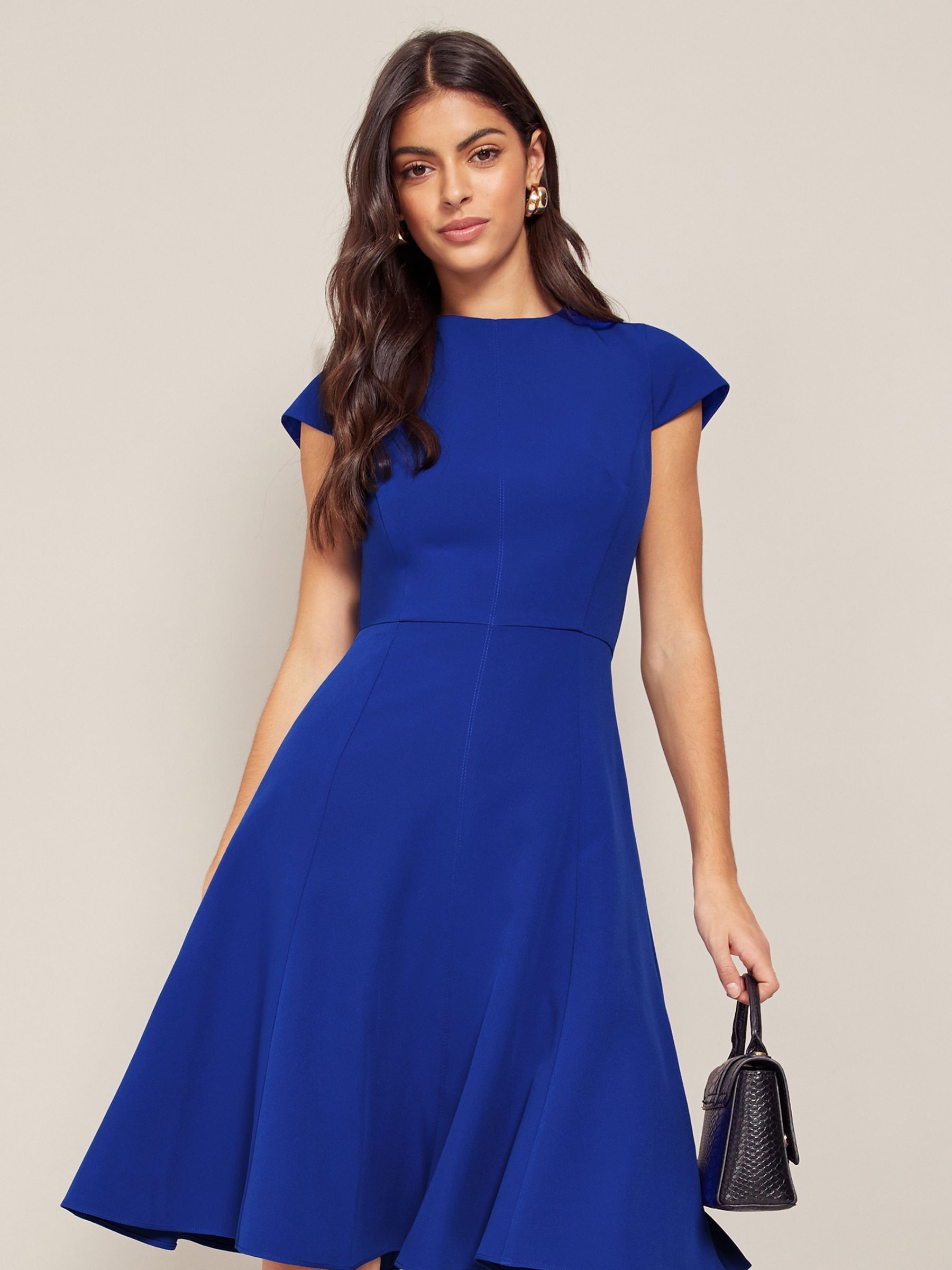 satin dress for women Attina Blue Maxi Sydney Sweeney Turns Heads Colour:GREEN 1 onyx