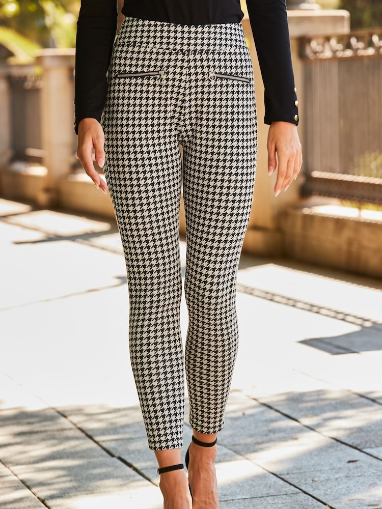 Sosandar Black Dogtooth Legging With Zip Detail Pockets - Image 2 of 5