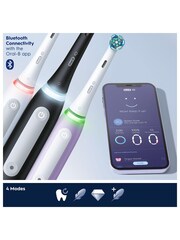 Oral-B iO4 + Travel Case - Image 3 of 4