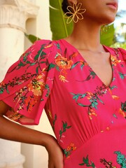 Love & Roses Pink Floral Petite Flutter Sleeve V Neck Tie Back Split Midi Dress - Image 2 of 4