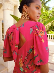 Love & Roses Pink Floral Petite Flutter Sleeve V Neck Tie Back Split Midi Dress - Image 3 of 4