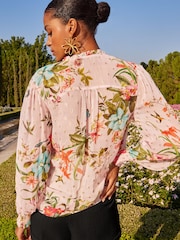 V&A | Love & Roses Pink Floral Printed Ruffle Ruffle Neck Metallic Spot Long Sleeve Blouse - Image 2 of 4