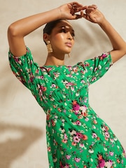 V&A | Love & Roses Green Floral Printed Empire Puff Sleeve Split Midi Dress - Image 3 of 4