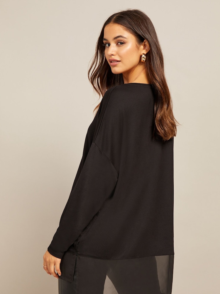 Schwarz - Friends Like These Tunika-Top aus weichem Jersey mit Chiffon-Saum und V-Ausschnitt - Bild 2 von 4 Schwarz - Friends Like These Tunika-Top aus weichem Jersey mit Chiffon-Saum und V-Ausschnitt - Bild 2 von 4