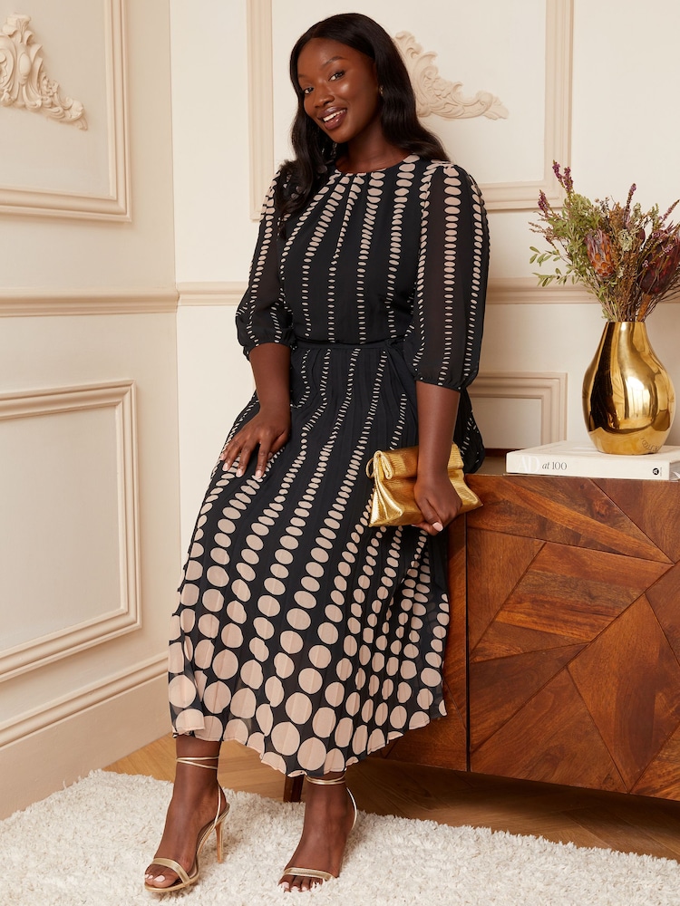 Love & Roses Black and White Spot Curve 3/4 Sleeve Printed Pleated Belted Midi Dress - Image 4 of 4 Love & Roses Black and White Spot Curve 3/4 Sleeve Printed Pleated Belted Midi Dress - Image 4 of 4