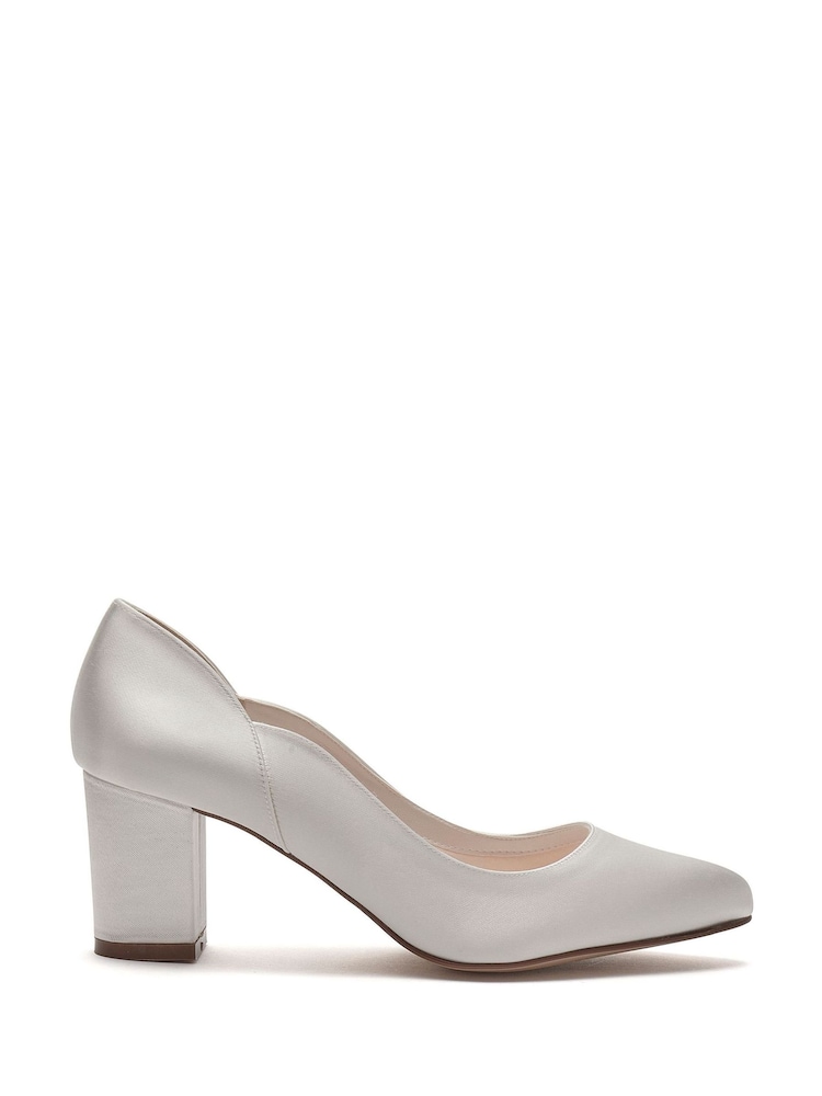 Rainbow Club Hochzeit Marie Brautschuhe aus Satin, weite Passform - Bild 2 von 4 Rainbow Club Hochzeit Marie Brautschuhe aus Satin, weite Passform - Bild 2 von 4