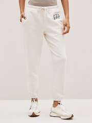 Gap Cream Vintage Arch Logo Fleece-Lined Joggers - Image 1 of 4