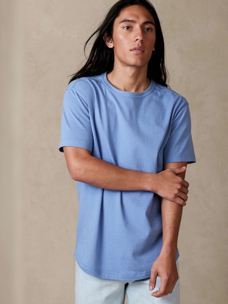 Banana Republic Blue Soft Wash T-Shirt - Image 1 of 2 Banana Republic Blue Soft Wash T-Shirt - Image 1 of 2