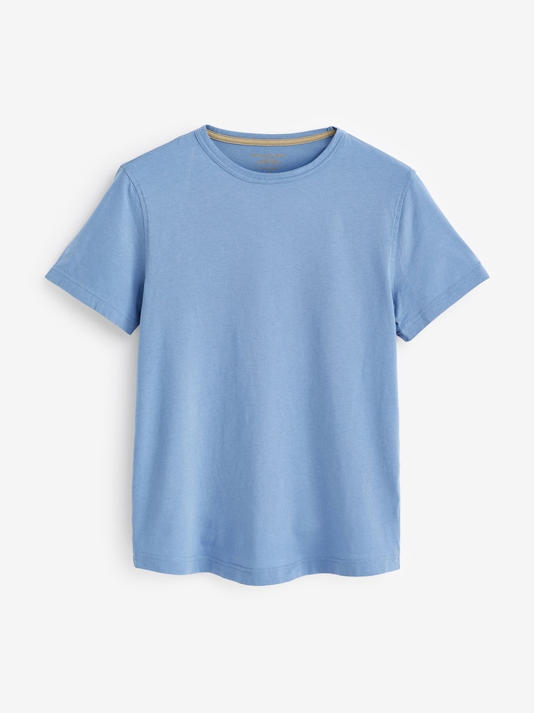 Banana Republic Blue Soft Wash T-Shirt - Image 2 of 2 Banana Republic Blue Soft Wash T-Shirt - Image 2 of 2
