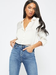 Lipsy Blue Sculpt Mid Rise Chloe Flare Jeans - Image 4 of 4