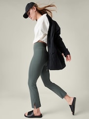 Athleta Green Transcend Mid Rise Straight Leggings - Image 3 of 4