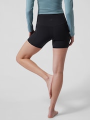 Athleta Black Short Length Salutation High Waisted Pocket Cycling Shorts - Image 4 of 6