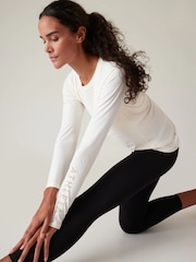 Athleta Cream Long Sleeve Crew Neck Train T-Shirt - Image 3 of 5