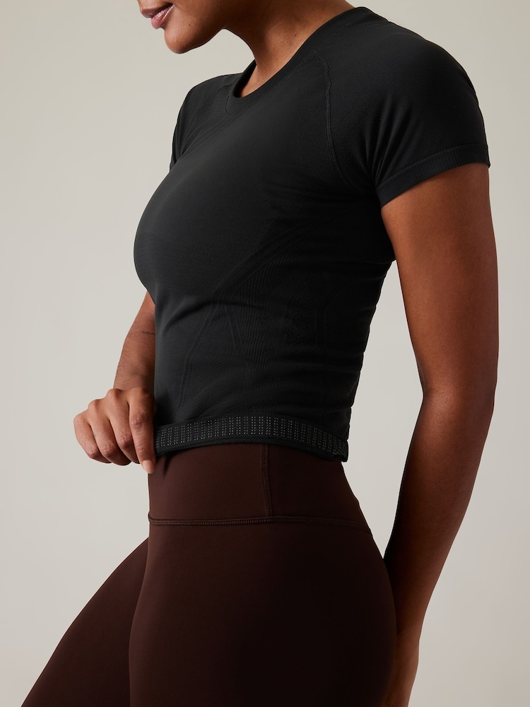 Negro - Camiseta sin costuras de manga corta y cuello redondo de Athleta - Imagen 11 de 11