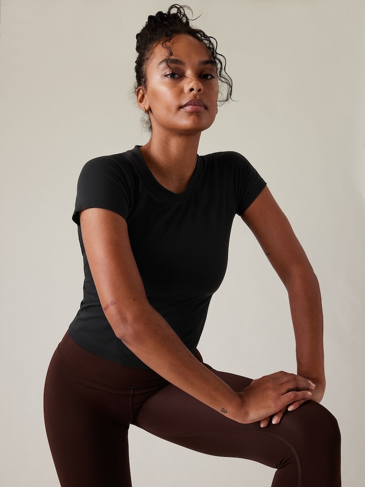 Negru - Tricou fără cusături Athleta Mânecă scurtă Tricou la baza gâtului - Imaginea 6 din 6 Negru - Tricou fără cusături Athleta Mânecă scurtă Tricou la baza gâtului - Imaginea 6 din 6