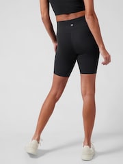 Athleta Black Transcend Mid Rise 5" Cycling Shorts - Image 4 of 6