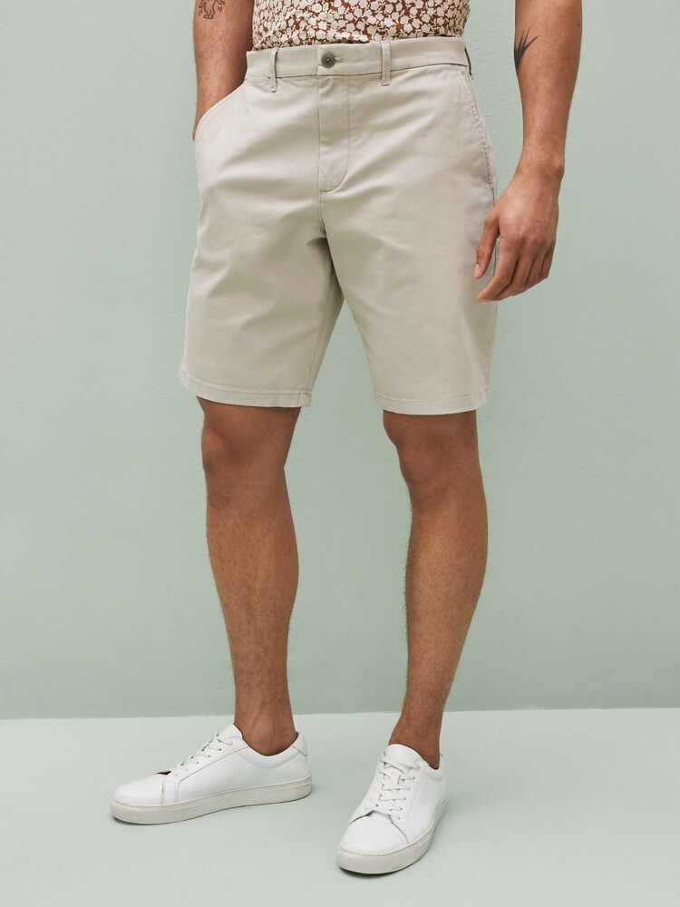 Gap Beige 10" Vintage Chino Shorts - Image 1 of 1