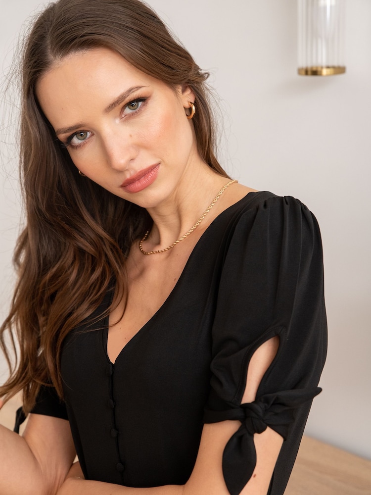 Трикотажное чайное платье с завязками на рукавах Pour Moi Bella - Изображение 2 из 5