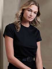 Negro - Banana Republic Lightweight Crew-Neck T-Shirt - Imagen 1 de 1