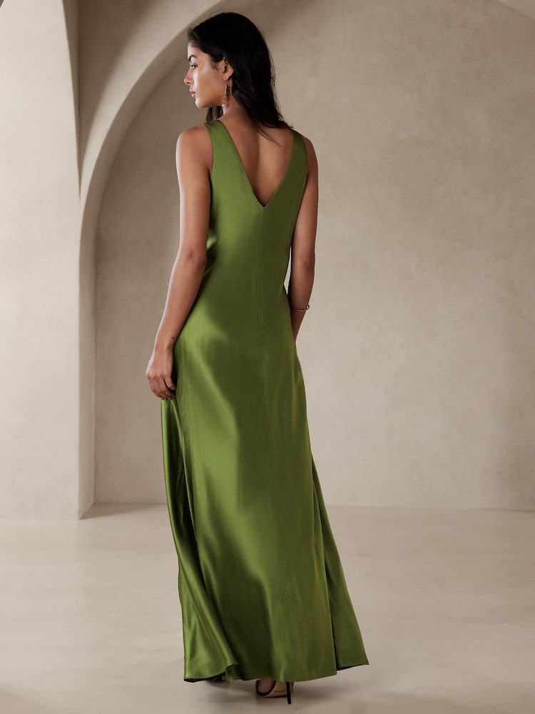 Banana Republic Green Eterno Silk Maxi Dress - Image 2 of 3 Banana Republic Green Eterno Silk Maxi Dress - Image 2 of 3